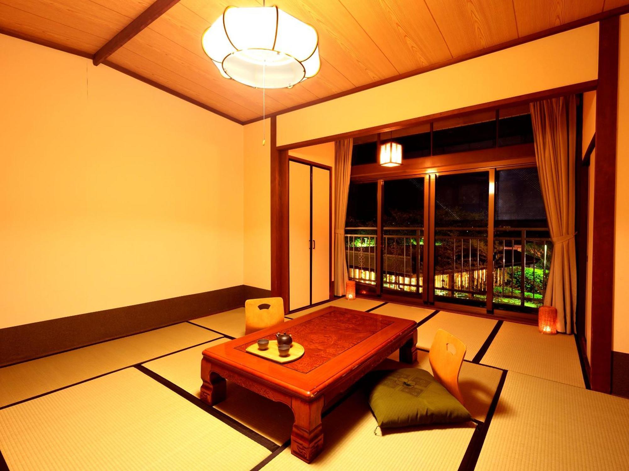 Ooedo Onsen Monogatari Premium Hotel Fugetsu Beppu Phòng bức ảnh
