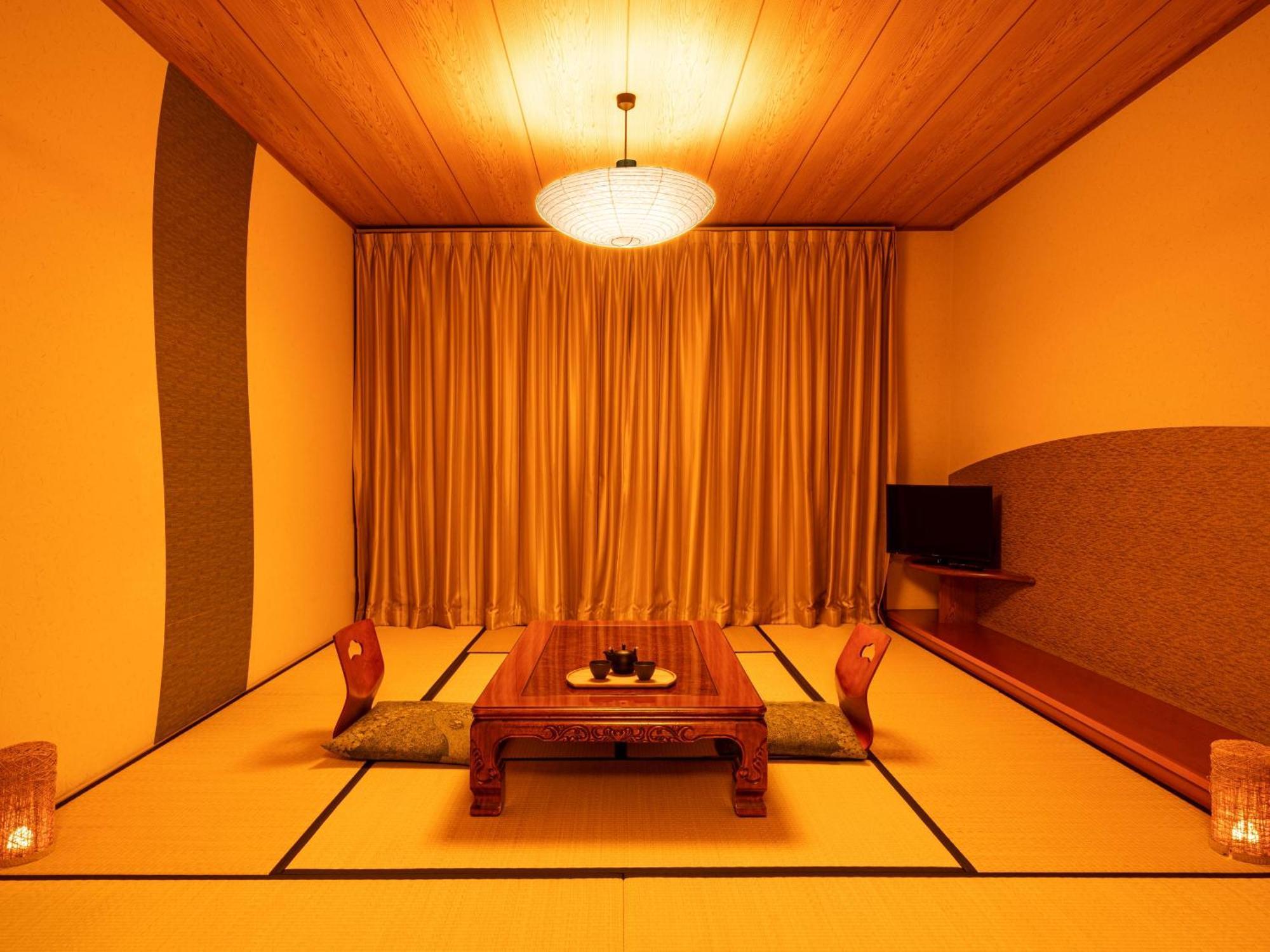 Ooedo Onsen Monogatari Premium Hotel Fugetsu Beppu Phòng bức ảnh